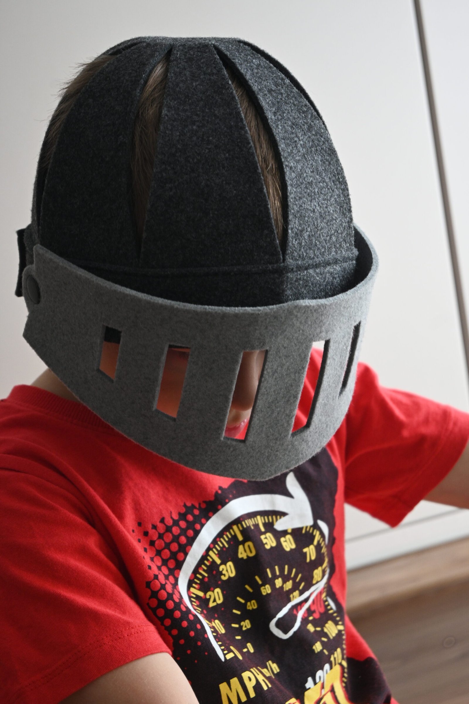 Filca rotaļu bruņinieku ķivere