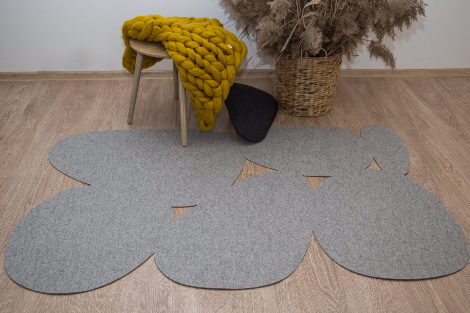 Vilnas filca paklājs